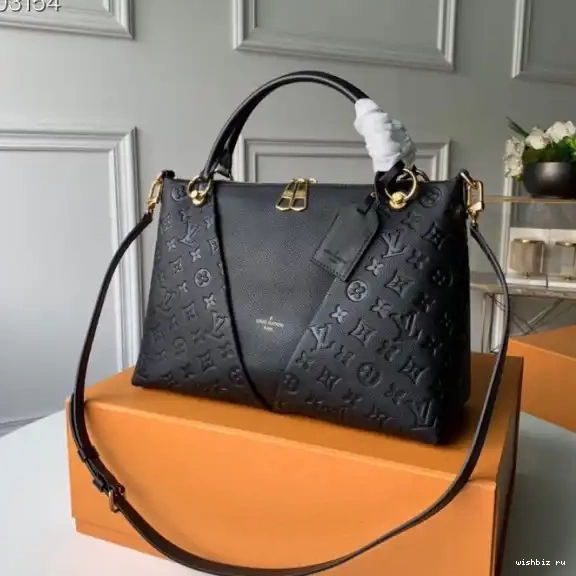 WIS MM V TOTE LOUIS VUITTON 0430